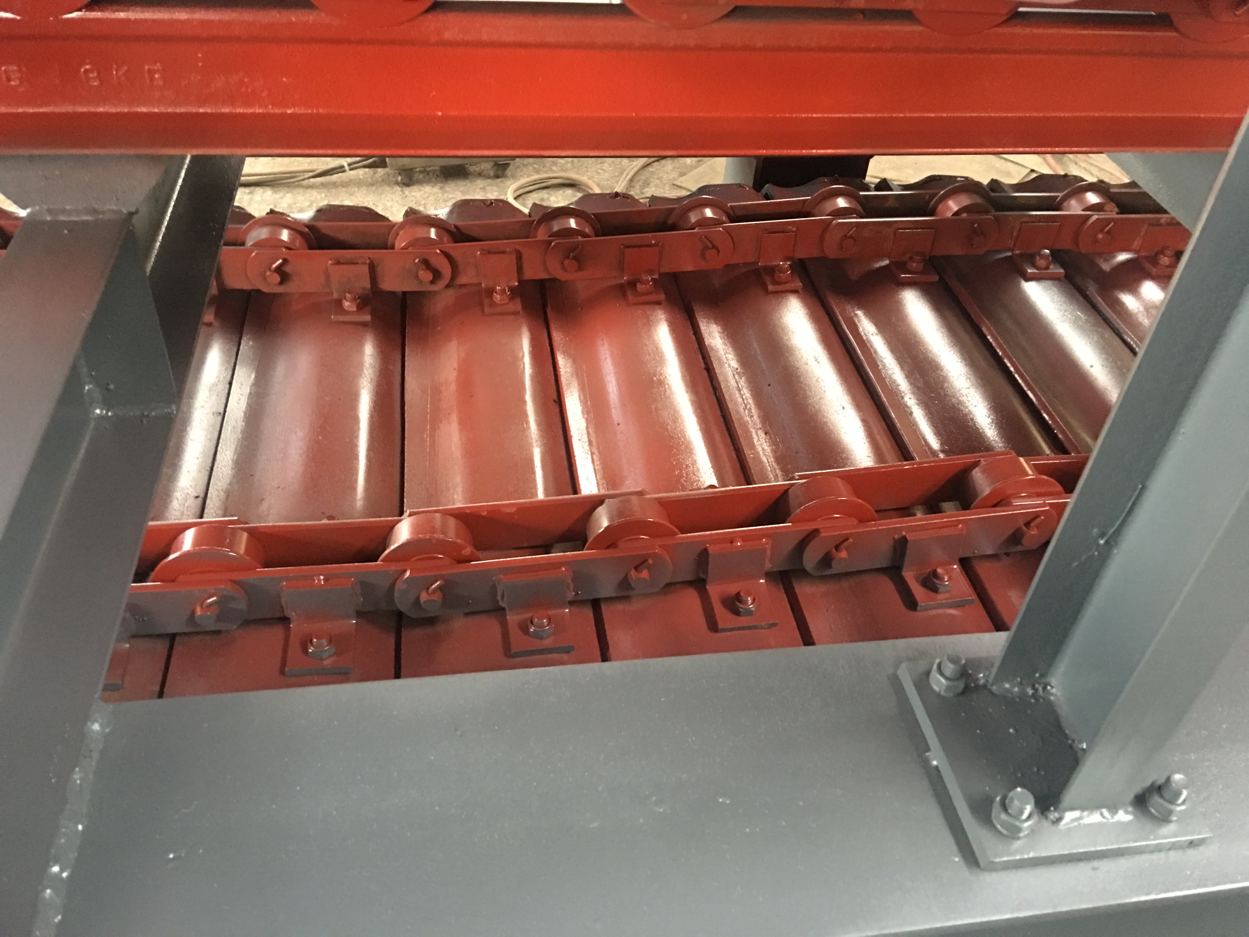 鳞板机-鳞板输送机-铸造业鳞板机生产厂家
